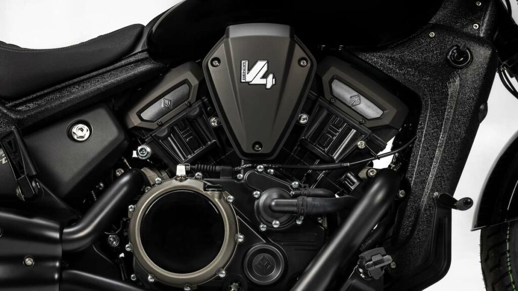 La Benda Dark Flag 500 2025 es una custom sorprendente, lista para ser referencia entre las opciones para el carnet A2 12 Benda Dark Flag 500 2025