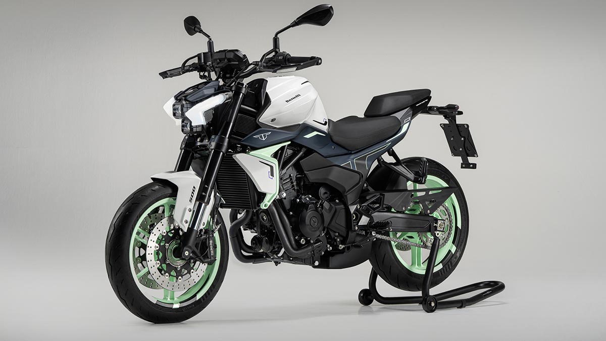 Benelli Tornado Naked Twin 500 2025