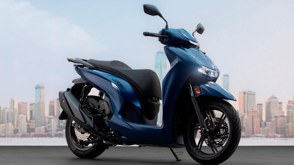 Los nuevos scooters para el carnet A2 que despuntarán en 2025 13 Honda SH350i 2025