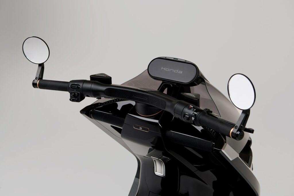 Honda presenta las dos primeras motos eléctricas de su historia en el Salón de Milán EICMA 2024 18 Nuevas Honda eléctricas concept 2025