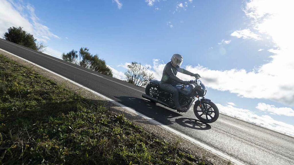 Hemos probado cuatro Indian Scout 1250 para vivir la carretera con la pasión eterna de las motos custom 15 Indian Scout 1250
