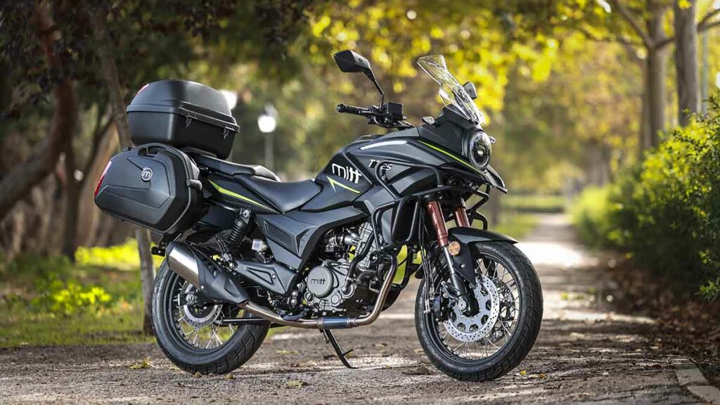 Las motos 125 cc que se estrenan en nuestro mercado durante el año 2025 17 MITT 125 TT