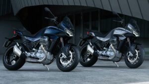 Moto Guzzi V100 Mandello 2025