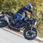 Prueba Royal Enfield Guerrilla 450