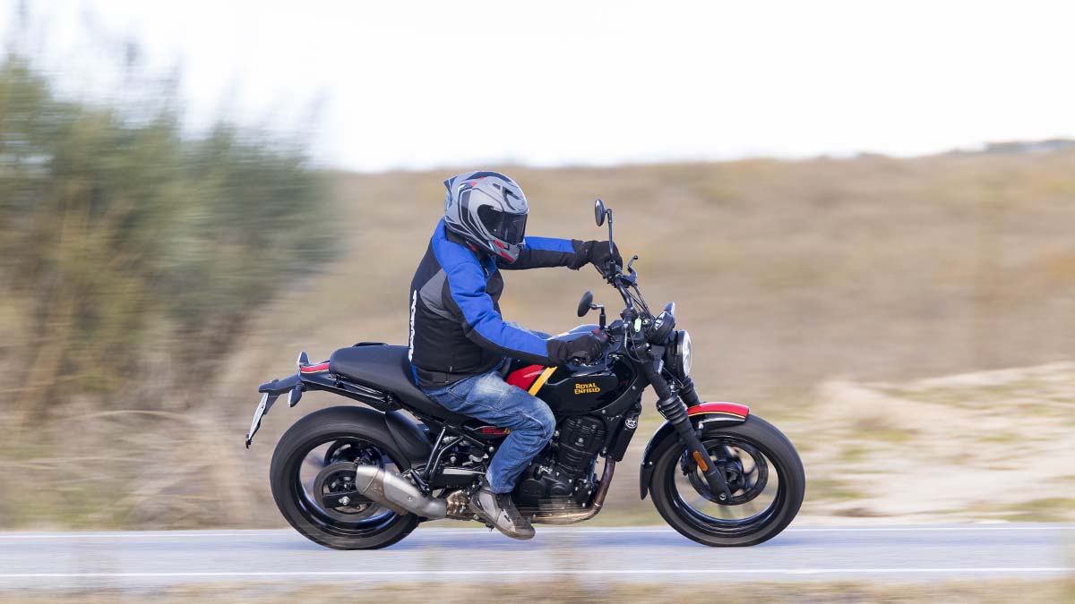 Prueba Royal Enfield Guerrilla 450