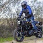 Prueba Royal Enfield Guerrilla 450