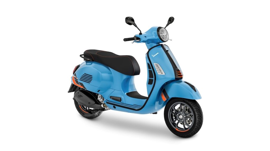 La nueva Vespa GTS 310 2025 aparece como la más potente jamás fabricada para los más entusiastas de la marca italiana 12 Vespa GTS 310 2025