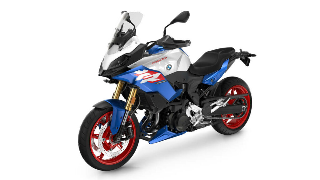 Las nuevas BMW F 900 R y F 900 XR 2025 se vuelven más atractivas 9 BMW F 900 XR 2025