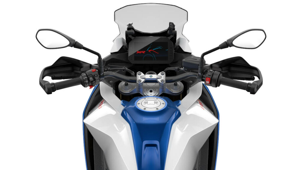Las nuevas BMW F 900 R y F 900 XR 2025 se vuelven más atractivas 11 BMW F 900 XR 2025