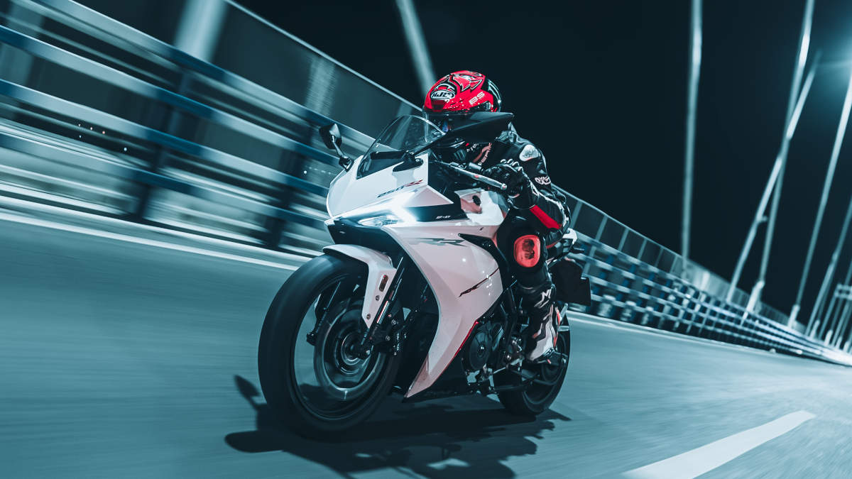 Fotos de las Kove 250RR y 350RR 5 Kove 250RR