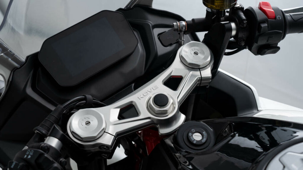 Kove reedita su presencia en WSPP300 con su nueva 350RR 10 Kove 350RR