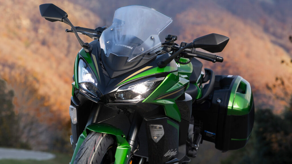 Probamos la Kawasaki Ninja 1100 SX, una verdadera sport turismo que se vuelve más deportiva y cómoda 13 Prueba Kawasaki Ninja 1100 SX
