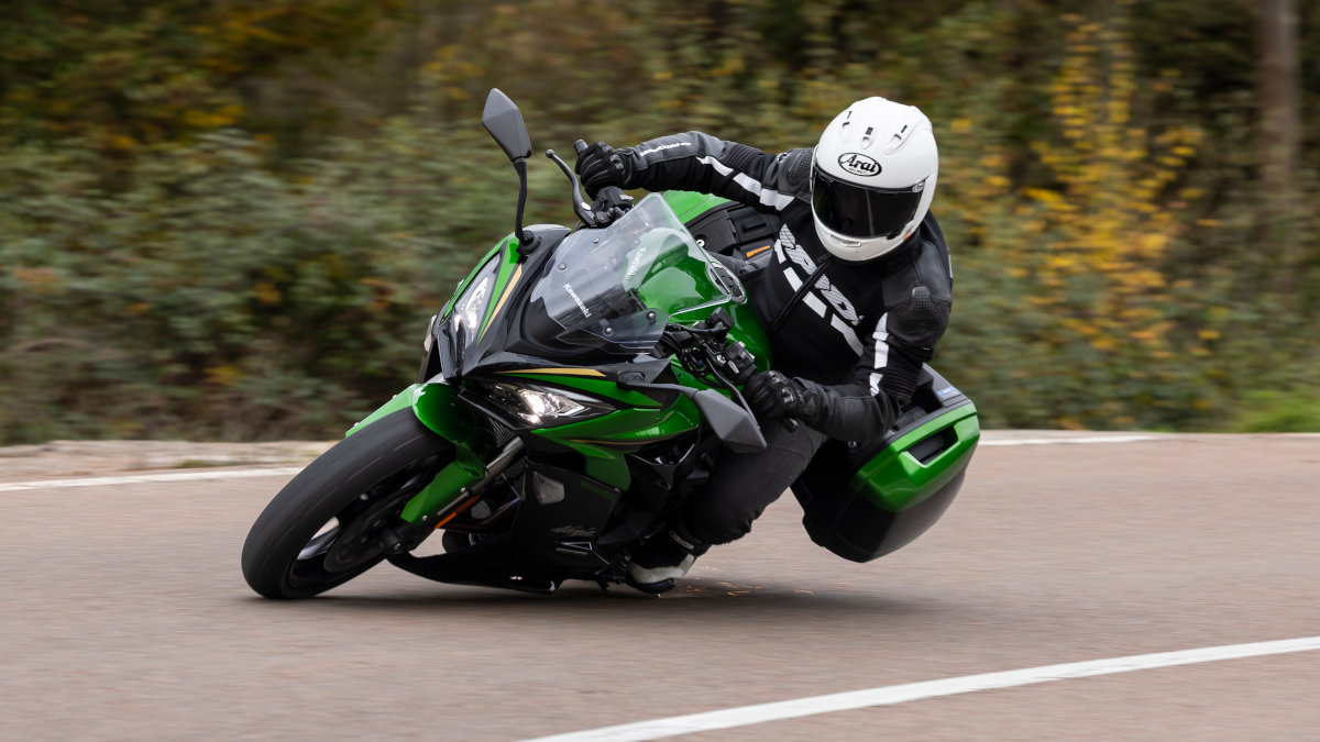 (Vídeo) Prueba de la Kawasaki Ninja 1100 SX