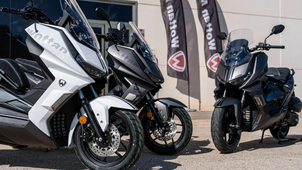 Los 11 scooters 125 para el carnet de coche que se presentan como novedades en 2025 19 Wottan GT2 2025