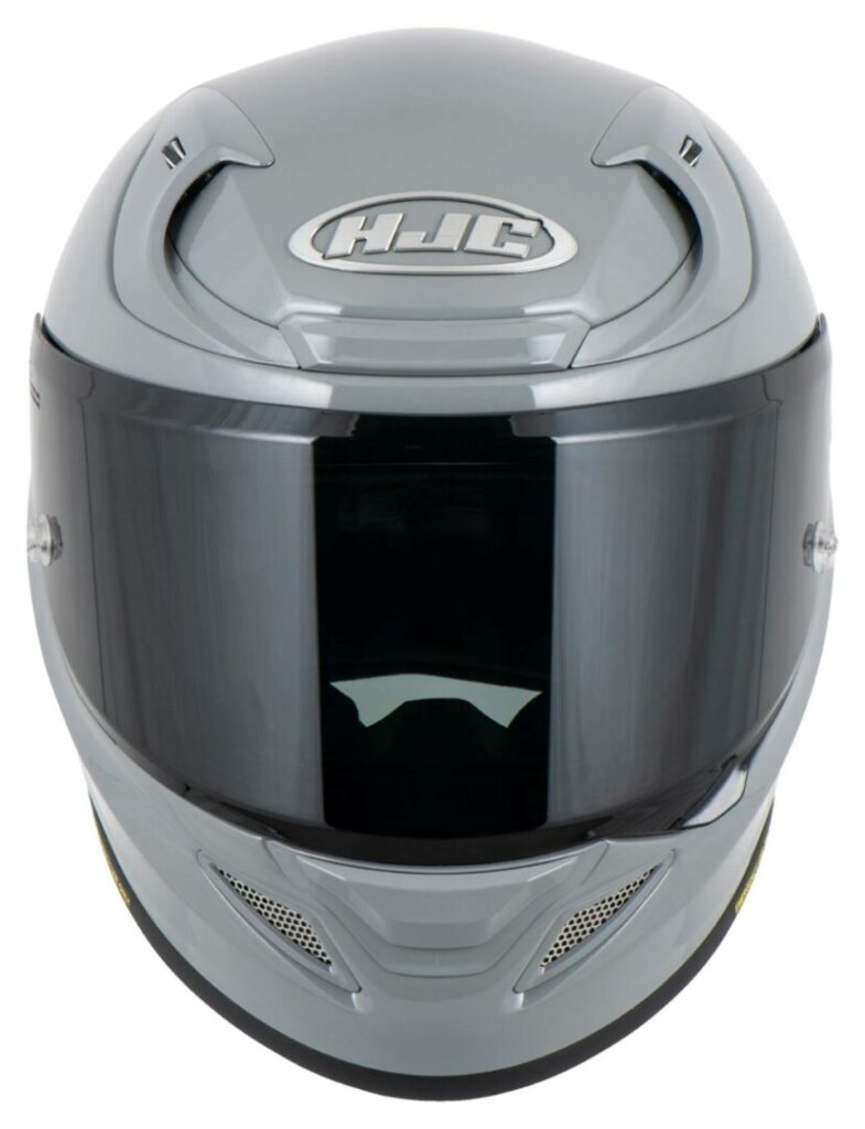 Este es el casco integral para moto HJC con el que la marca quiere dar continuidad a su éxito entre los integrales deportivos 12 Prueba del casco integral HJC RPHA 12