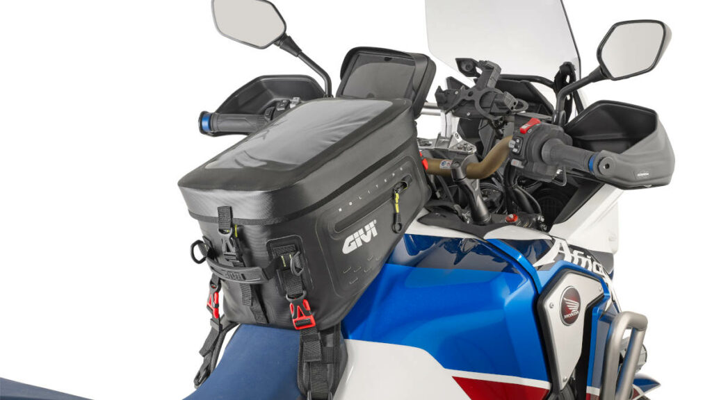Sorprende a los más moteros esta Navidad con estos regalos de GIVI 13 Regalos GIVI para Navidad