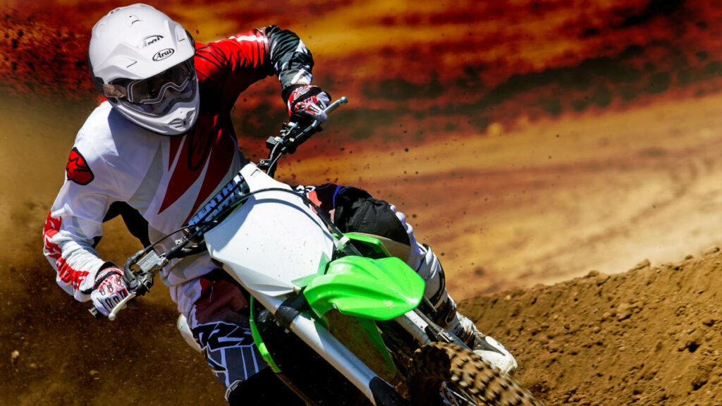 Explora sin límites con los nuevos cascos offroad de Arai para 2025 11 Arai MX-V EVO 2025