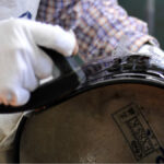 Proceso de fabricación de un casco Arai