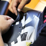 Proceso de fabricación de un casco Arai