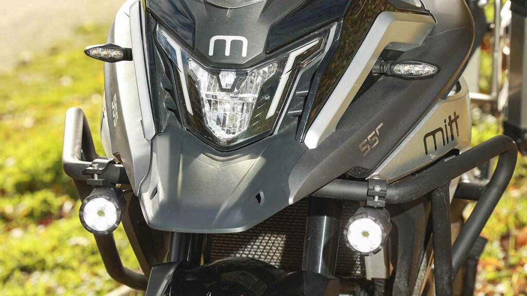 La nueva trail MITT TT 555 para el carnet A2 es la prueba de que algo está cambiando en la marca española 13 Fotos de la prueba de la MITT TT 555