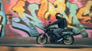 Fotos de las Yamaha XSR125 y XSR125 Legacy, en oferta