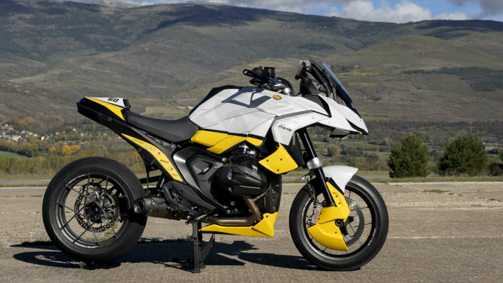 BMW R 1300 GS Pista