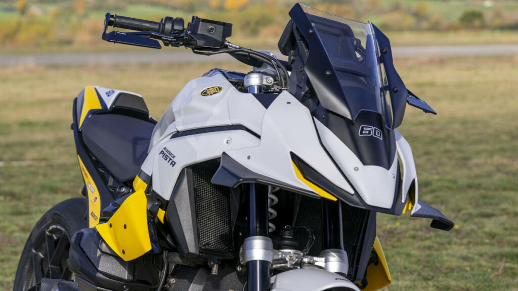 BMW R 1300 GS Pista