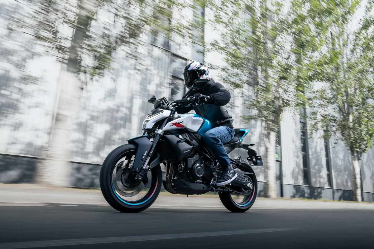 ¿Tu nueva moto naked sport con carnet A2 por menos de 5.000 euros? CFMOTO lo hace posible con una atractiva oferta