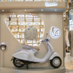 Vespa 946 Snake