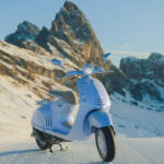 Vespa 946 Snake
