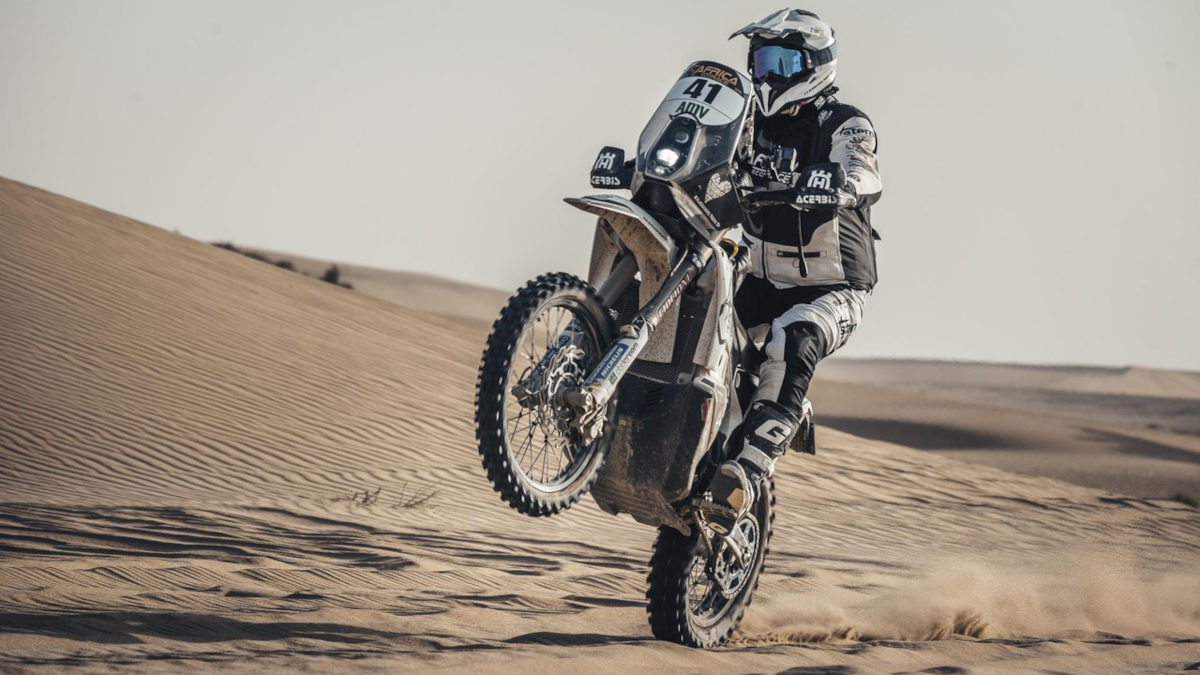 Aprilia se lleva la victoria en la Africa Eco Race 2025