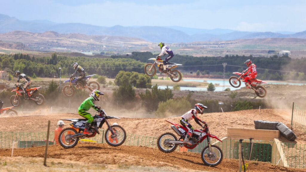 El Campeonato de España de Motocross arranca la temporada de carreras en MotorLand Aragón 11 Arranque de la temporada de carreras en MotorLand Aragón