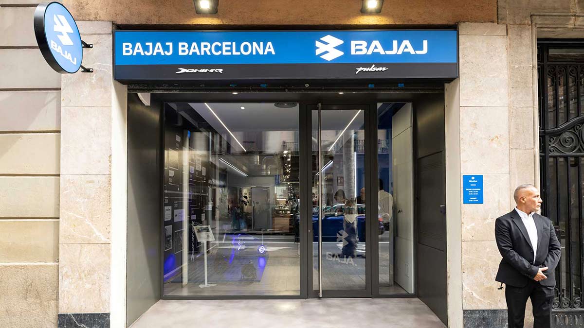El primer desembarco de Bajaj en Europa se materializa en Barcelona 4 Bajaj en España
