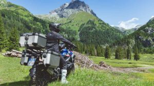 Las maletas de moto son ahora más resistentes gracias a este material