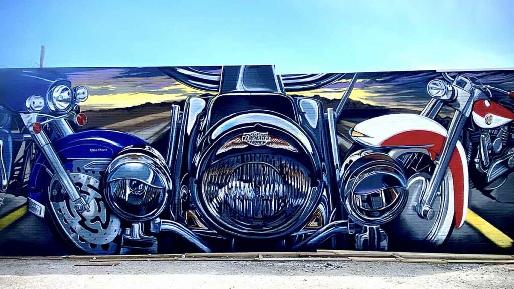 Si te gustan las motos y la pintura mural, el Circuito de Jerez-Ángel Nieto te convoca a un GP muy especial 9 Bikes 1