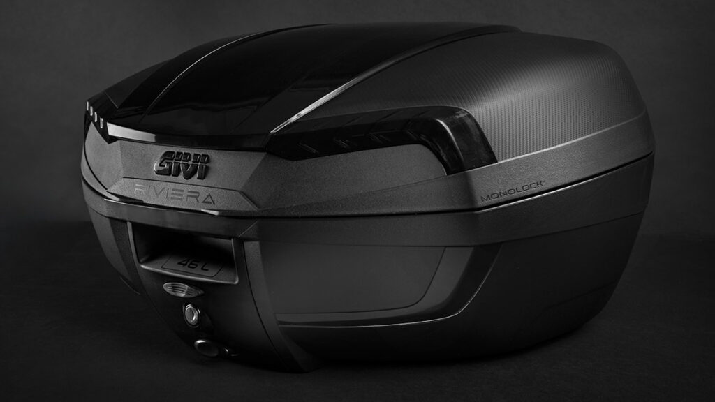 Givi reinventa el baúl de moto paradigma de estilo y utilidad 11 GIVI E46NB 3