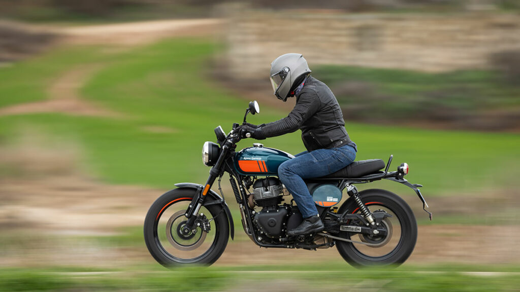 Prueba Royal Enfield Bear 650: cuando la nostalgia te conduce a una vida más intensa 19 Royal Enfield Bear 650
