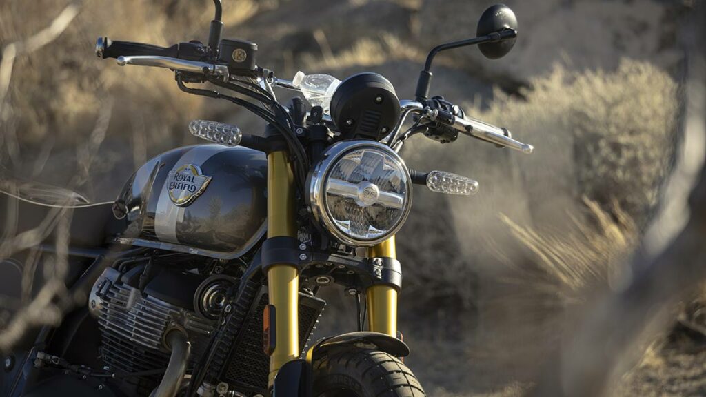 Prueba Royal Enfield Bear 650: cuando la nostalgia te conduce a una vida más intensa 13 Royal Enfield Bear 650