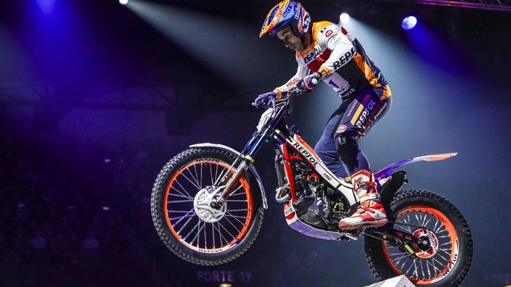 Toni Bou amplía su leyenda con un nuevo título mundial de X-Trial 7 Toni Bou y su décimo noveno título mundial 2025 de X-Trial