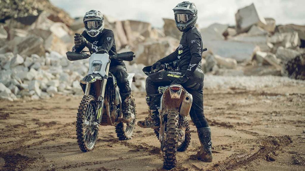 El mundo del enduro habla ahora inglés con estas dos novedades 2025 de Triumph 14 Triumph TF 250-E y TF 450-E