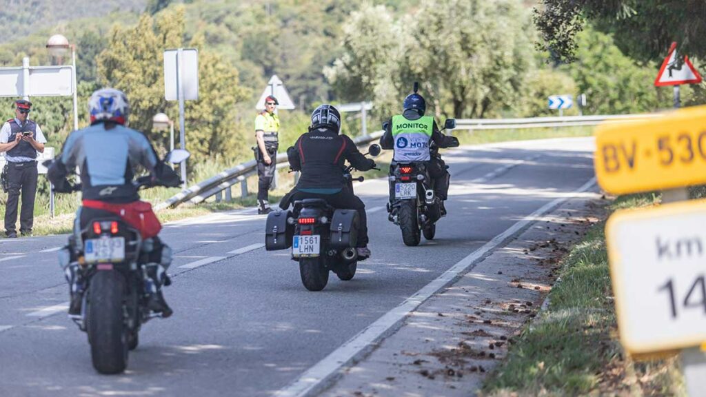Gratis y ahora con 40 convocatorias: el programa 2025 de formación de seguridad en moto en Cataluña que no te puedes perder 1 Seguridad en moto