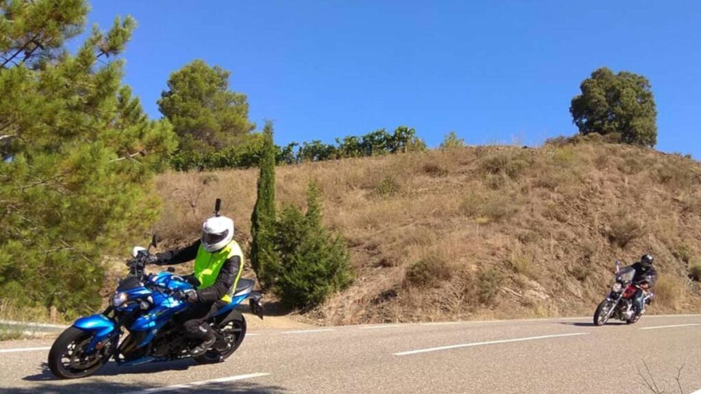 Gratis y ahora con 40 convocatorias: el programa 2025 de formación de seguridad en moto en Cataluña que no te puedes perder 12 formacio 3 0 9