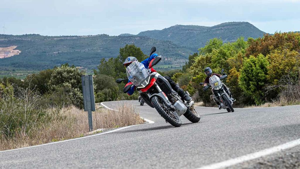 Aprilia trae la magia de los tuaregs del desierto a los amantes de las motos trail sin salir de España 12 Aprilia Tuareg Demo Tour