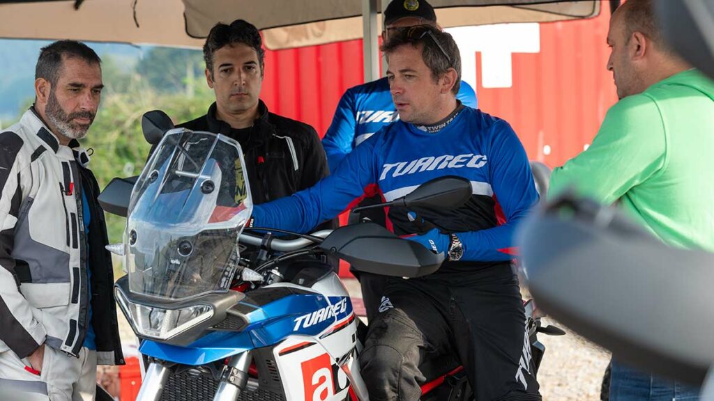Aprilia trae la magia de los tuaregs del desierto a los amantes de las motos trail sin salir de España 11 Aprili Tuareg Demo Tour 3