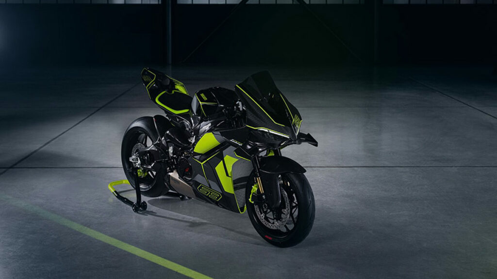 La Ducati que hace realidad el sueño más imposible de los amantes de las dos y cuatro ruedas 13 Ducati Panigale V4 Lamborghini