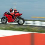 Fotos de la prueba de la Ducati Panigale V2S 2025 37 Ducati Panigale V2S 2025
