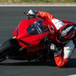 Fotos de la prueba de la Ducati Panigale V2S 2025 38 Ducati Panigale V2S 2025
