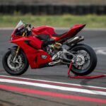 Fotos de la prueba de la Ducati Panigale V2S 2025 4 Ducati Panigale V2S 2025