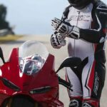 RST V4