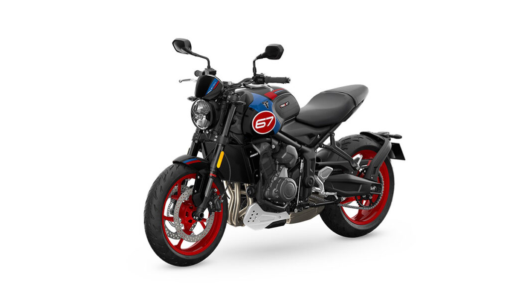 Triumph Trident Triple Tribute 2025: el homenaje que acelera emociones 8 Triumph Trident Triple Tribute 2025